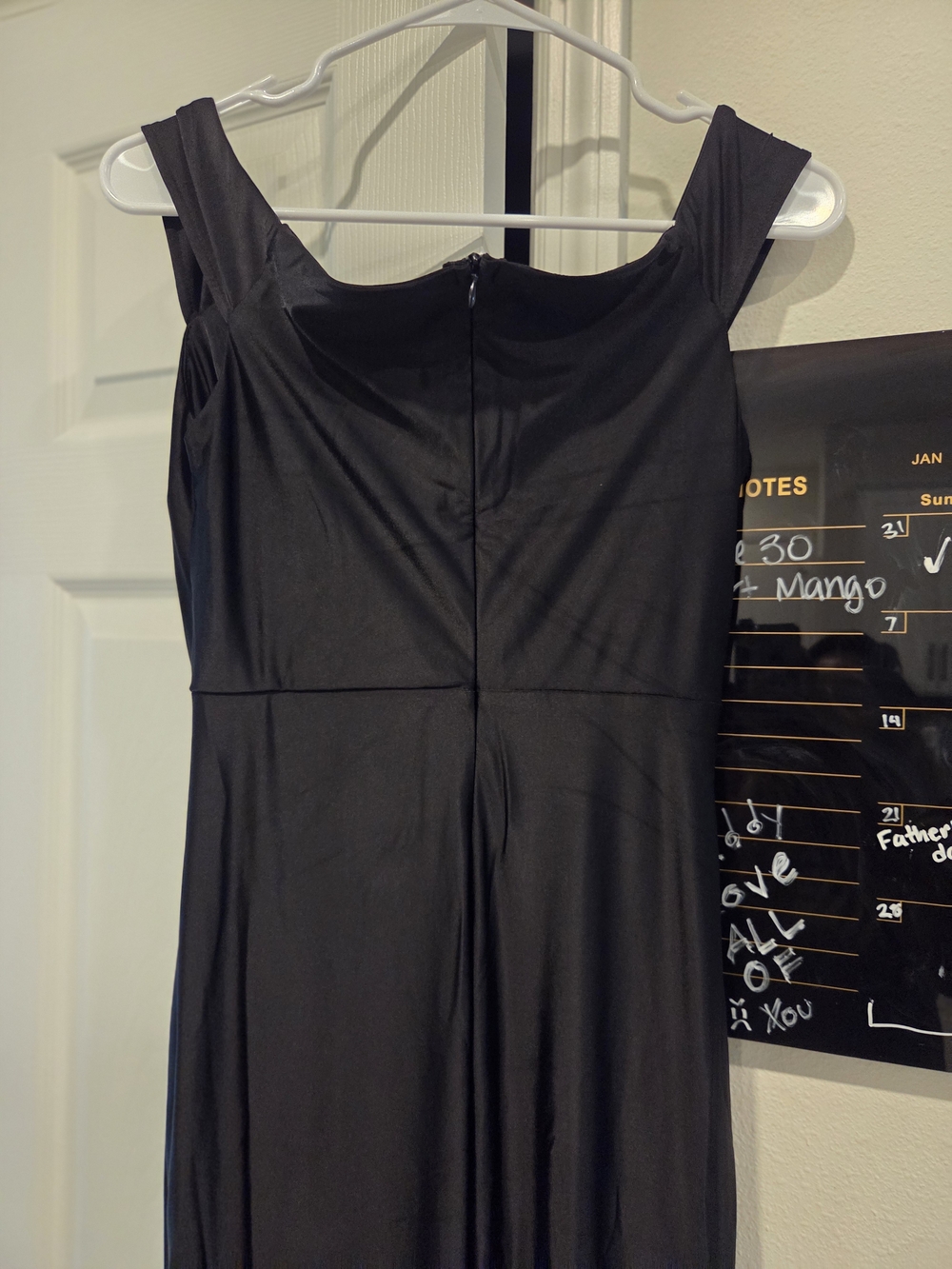 Elegant Black High-Slit Draped Evening Dress - Picture 5 of 7